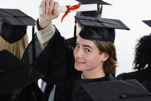 Study in VIC, NSW, QLD, SA, WA, NT, TAS
